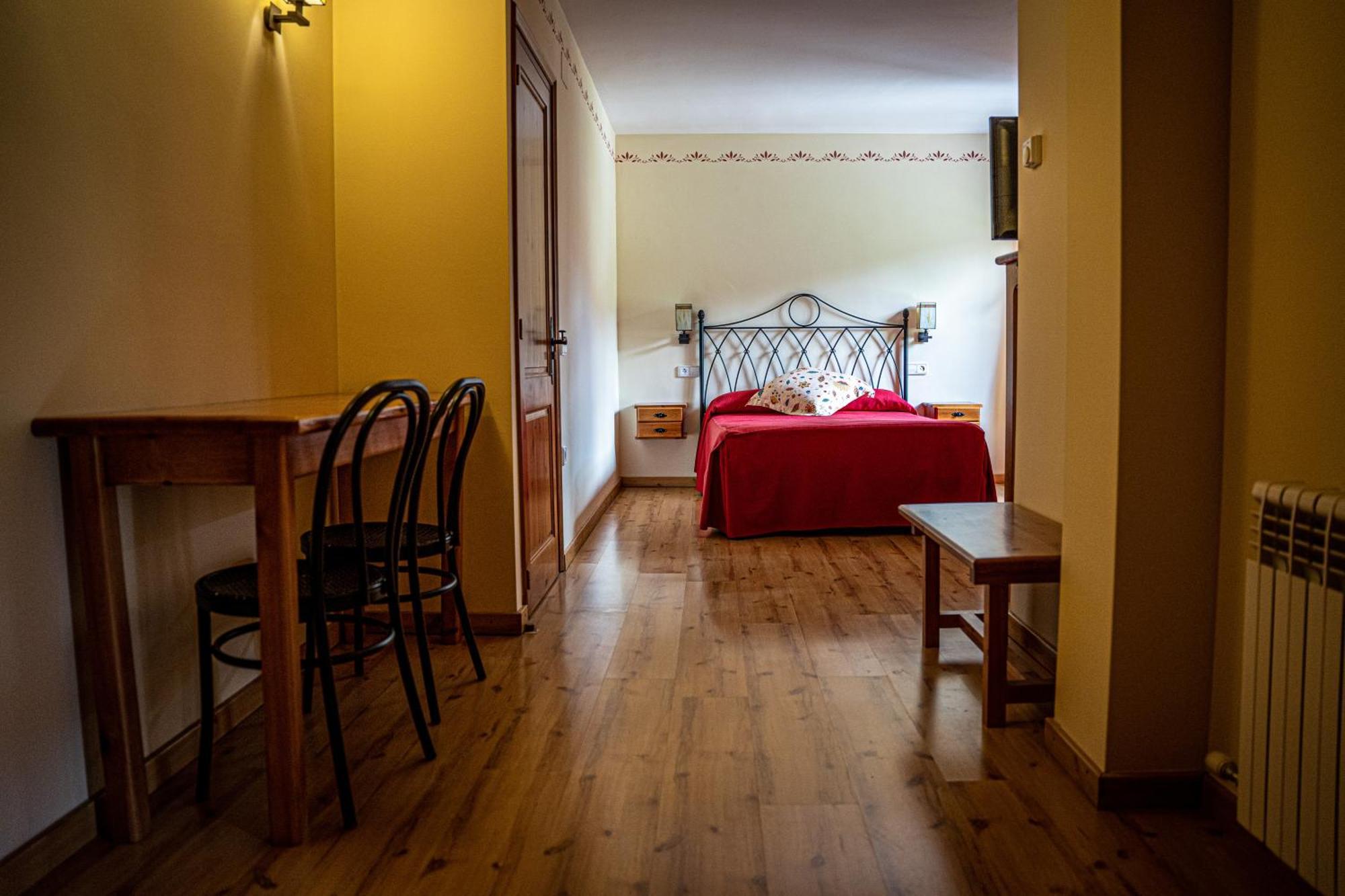Hostal Cal Francisco Gósol Εξωτερικό φωτογραφία