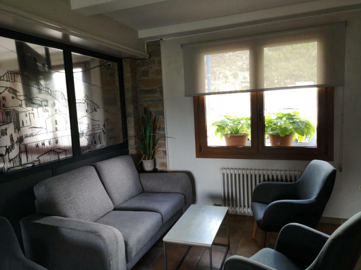 Hostal Cal Francisco Gósol Εξωτερικό φωτογραφία